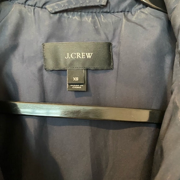 J. Crew quilted puffer vest in Navy size XS - Picture 4 of 5